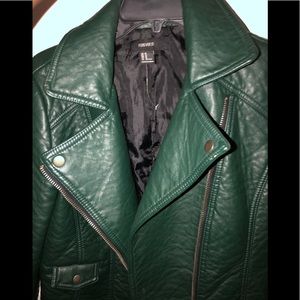 A cute leather Jackie